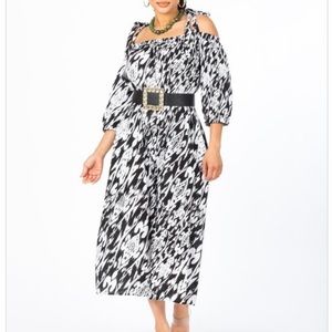 Black and white romper/jumpsuit S- XL